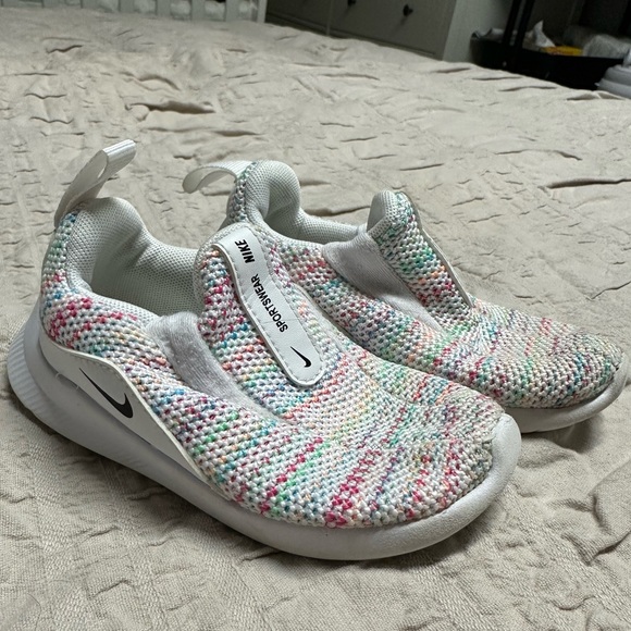 Nike Viale Space Dye Sneaker - Picture 5 of 8